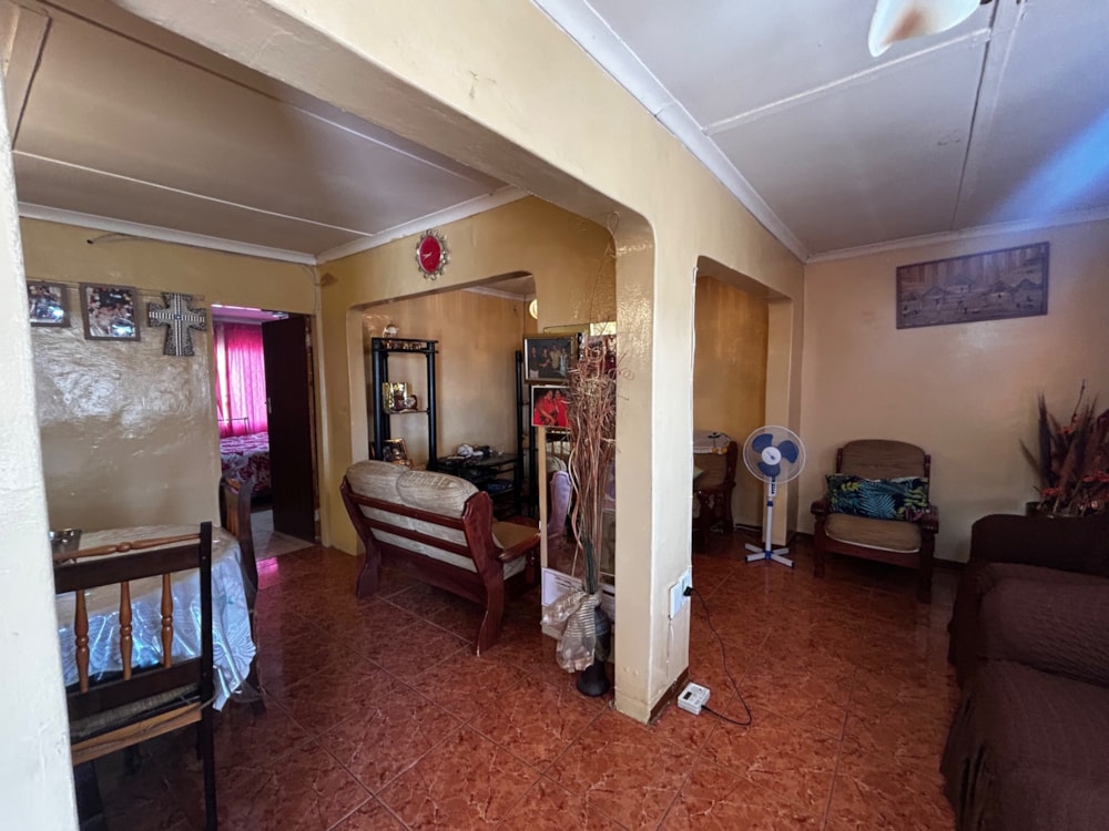 House for sale in Homevale - 1KJ1746918