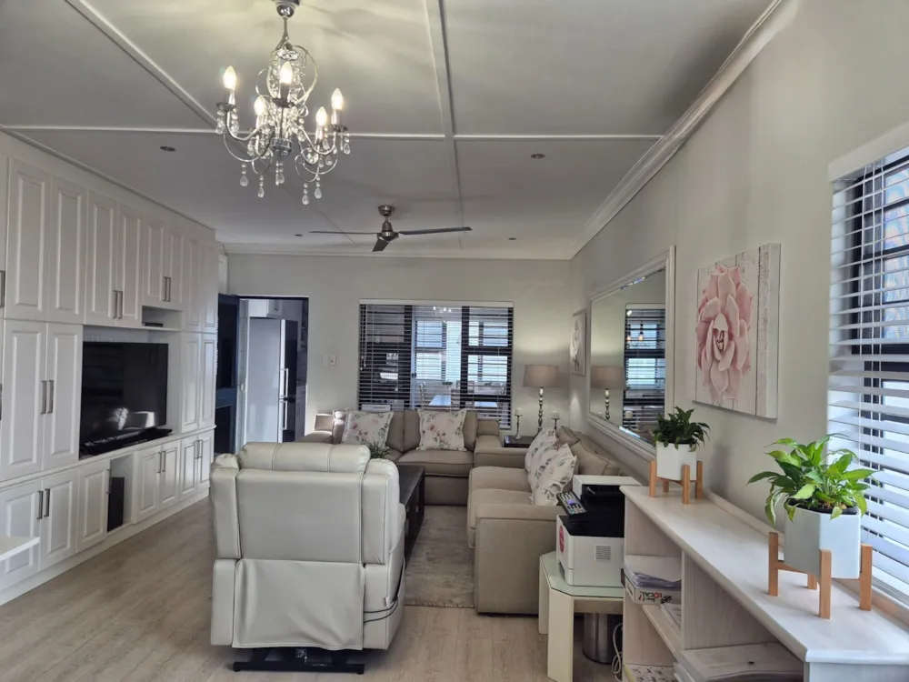 Apartment to rent in Bloekombos, Worcester - TKL1755336 Apartment to rent in Bloekombos, Worcester - TKL1755336