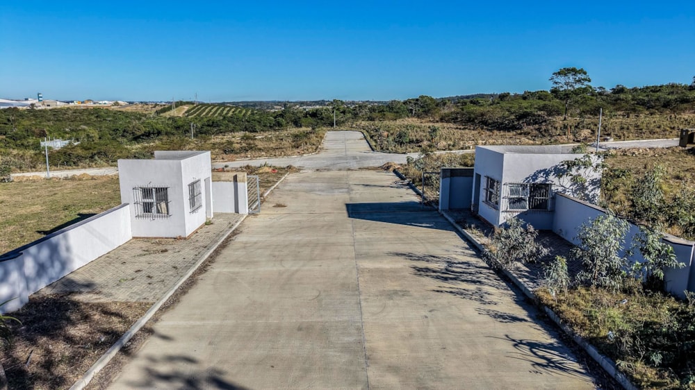 Commercial industrial property for sale in Quenera - 1EZ1747334