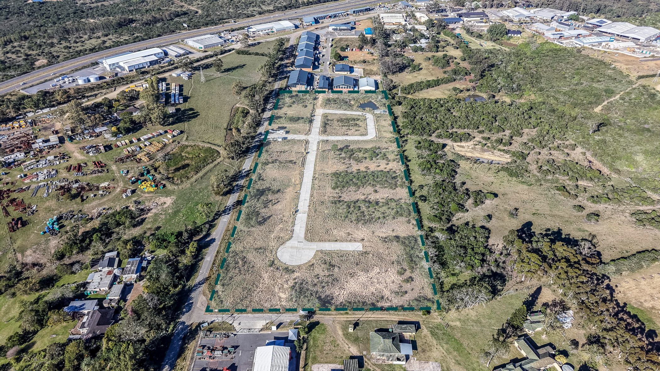 Commercial industrial property for sale in Quenera - 1EZ1747334