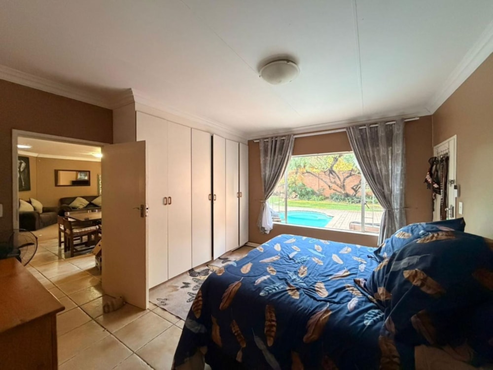 House for sale in Bela Bela - 1MDM1746944