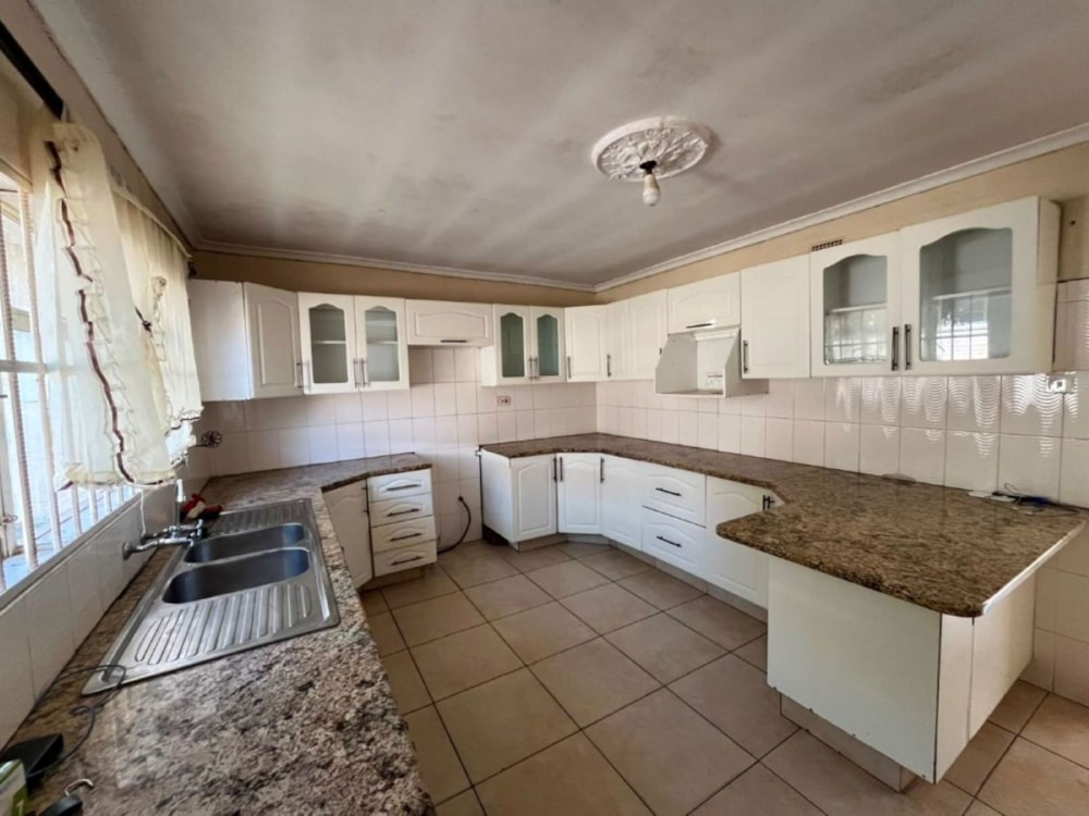 House to rent in Southerton, Zimbabwe - 3ZB1747021