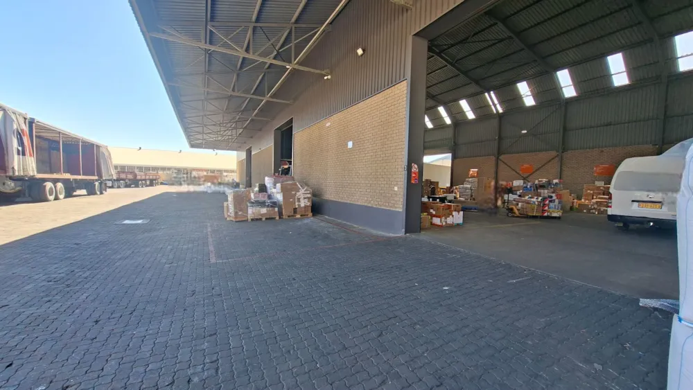 Commercial industrial property for sale in Northern Industrial Area, Namibia - 3NM1747027