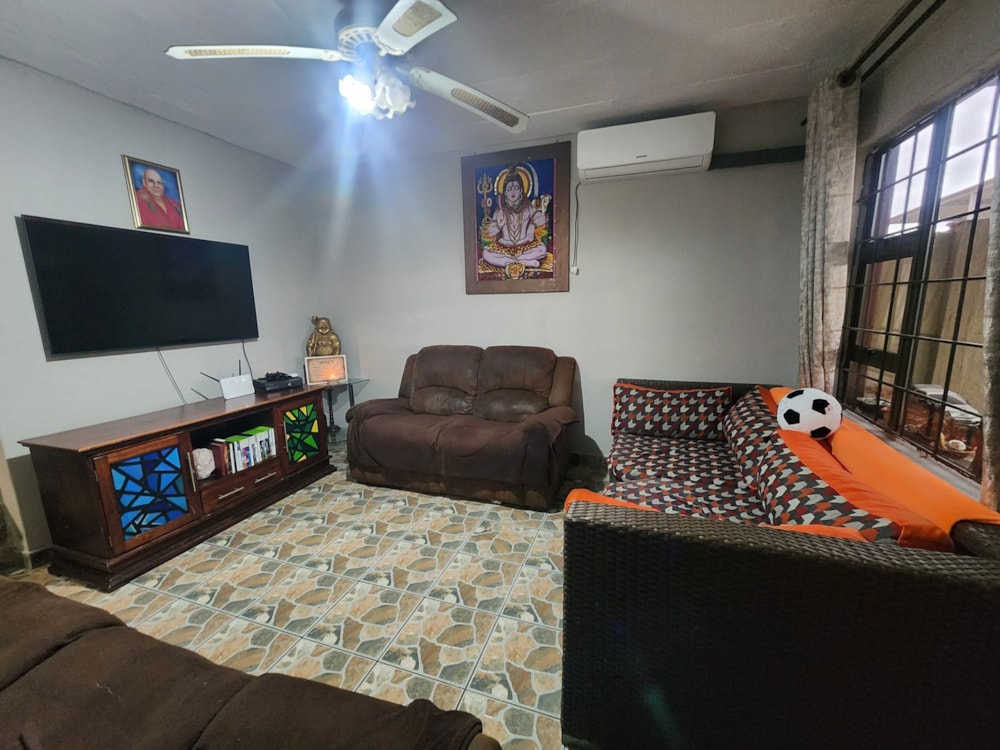 House for sale in Bombay Heights - 1PM1747595