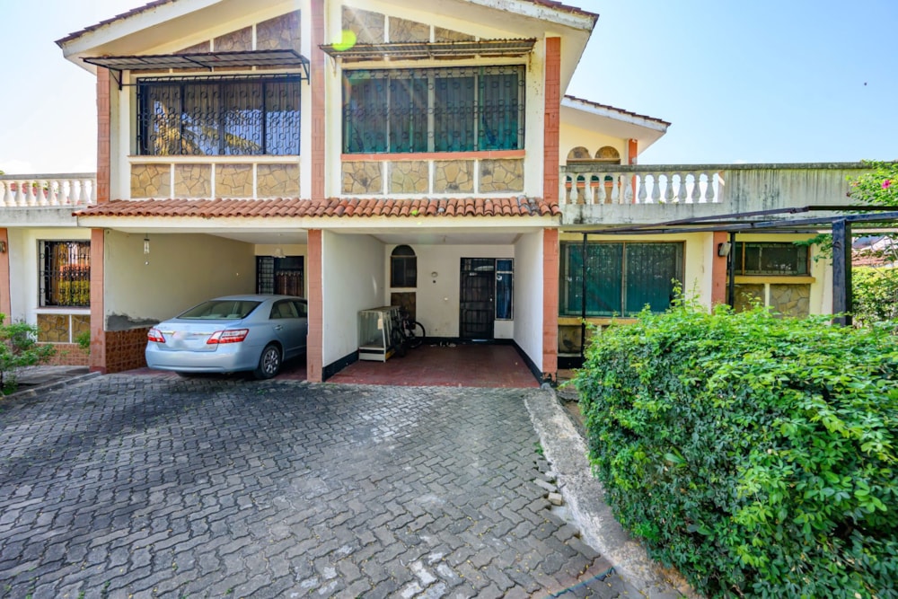 Townhouse for sale in Nyali, Kenya - 3KE1747116 Townhouse for sale in Nyali, Kenya - 3KE1747116