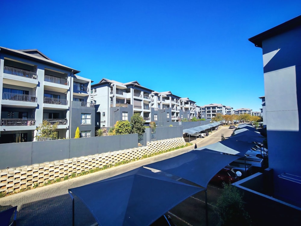 Apartment to rent in Modderfontein - ENL1747133