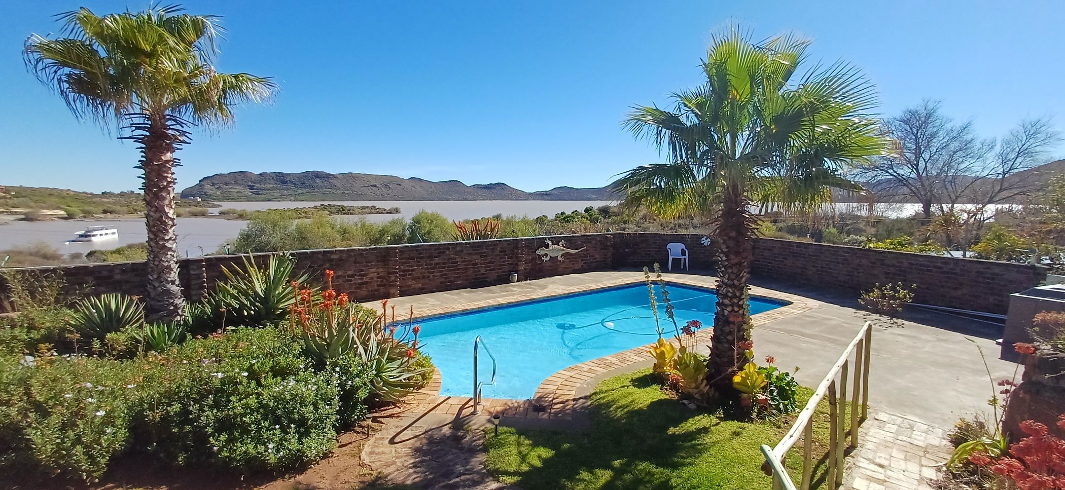 House for sale in Vanderkloof - 1KK1748021