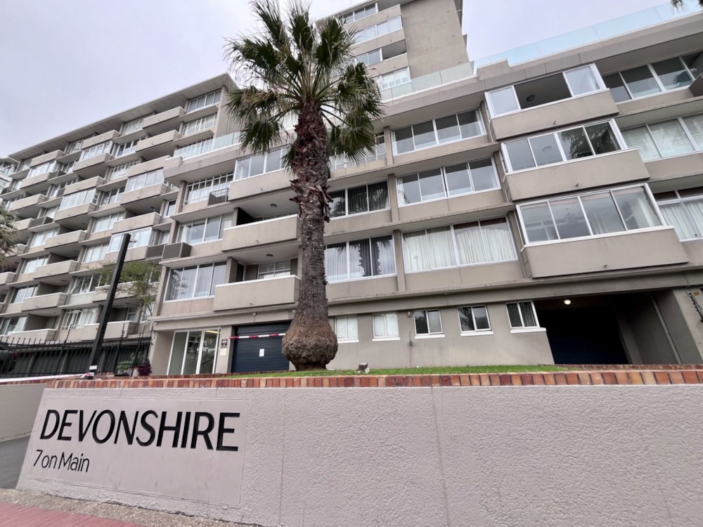 Apartment to rent in Green Point, Cape Town - CBL1747188