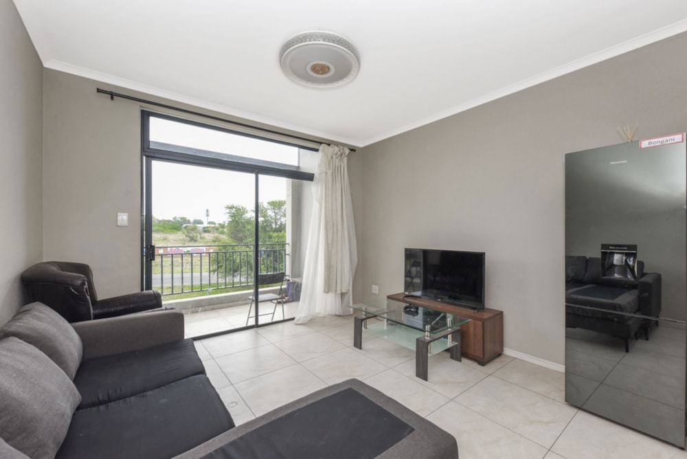 Apartment for sale in North Riding - FW1747215