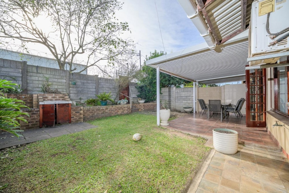 Townhouse for sale in Pinetown - 1WP1747341