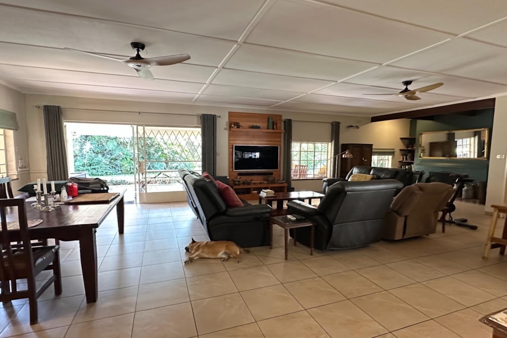 House for sale in Burnside, Bulawayo, Zimbabwe - 3ZB1747370