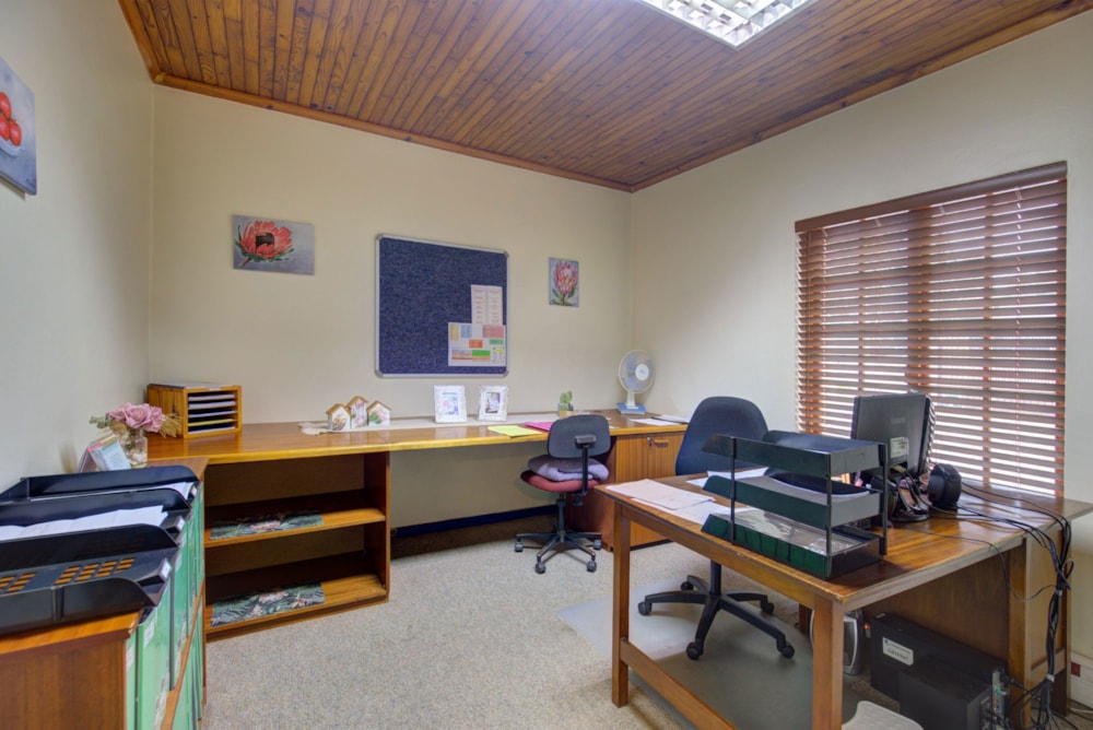 Commercial Building for sale in George South - GEO1747387 Commercial Building for sale in George South - GEO1747387