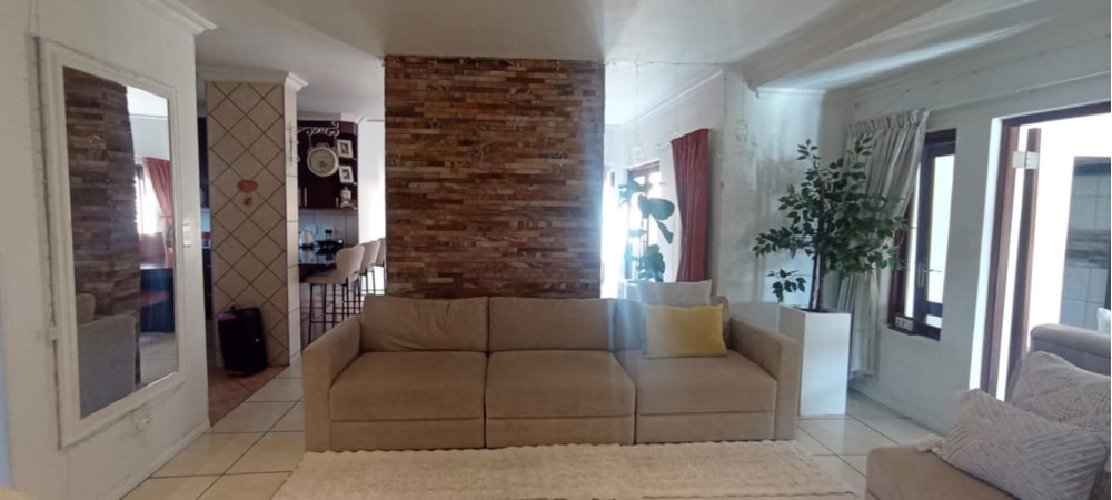 House to rent in Hughes - ENL1747389