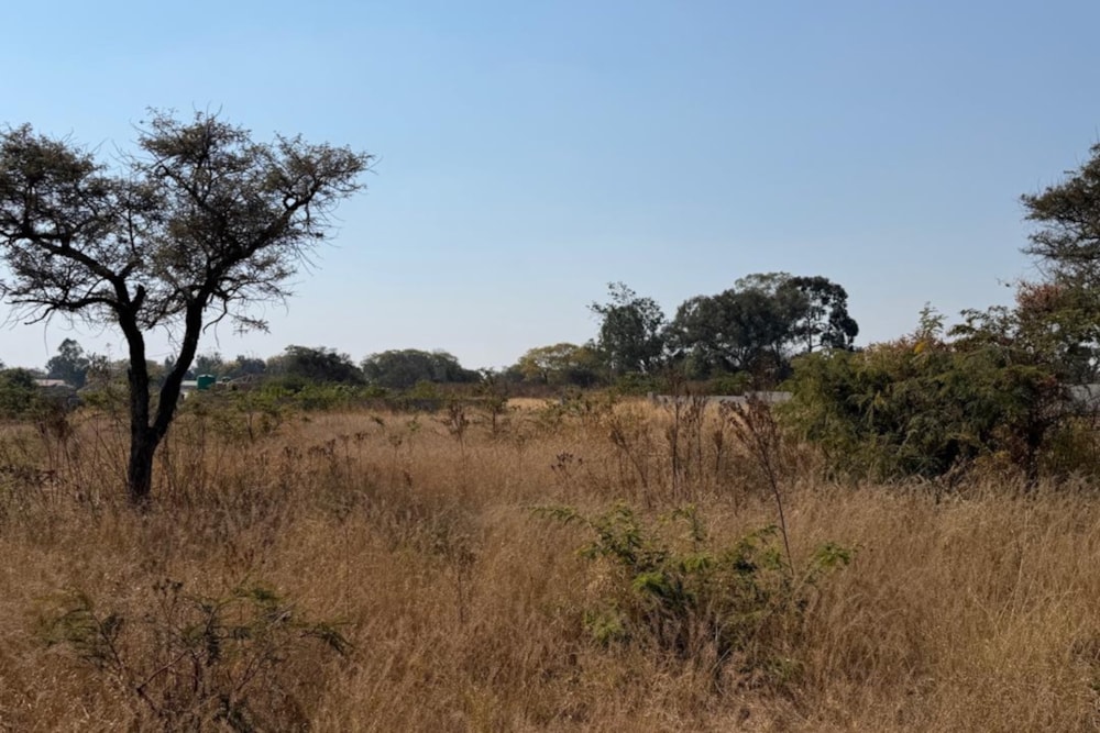 House for sale in Matsheumhlope, Bulawayo, Zimbabwe - 3ZB1747412 House for sale in Matsheumhlope, Bulawayo, Zimbabwe - 3ZB1747412