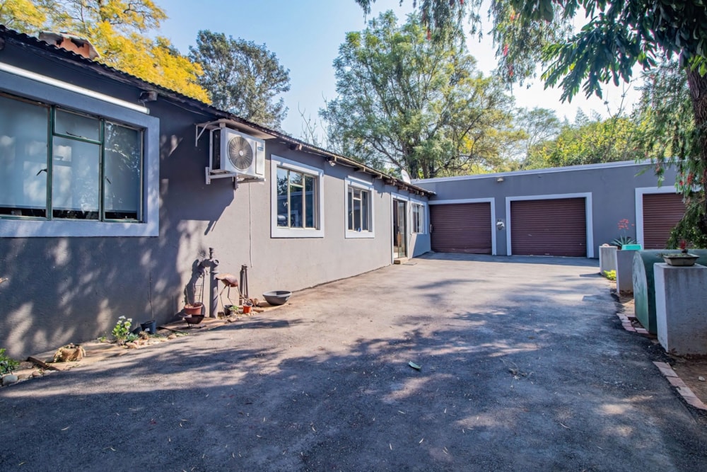 Smallholding for sale in White River Estates - 1WR1747500 Smallholding for sale in White River Estates - 1WR1747500