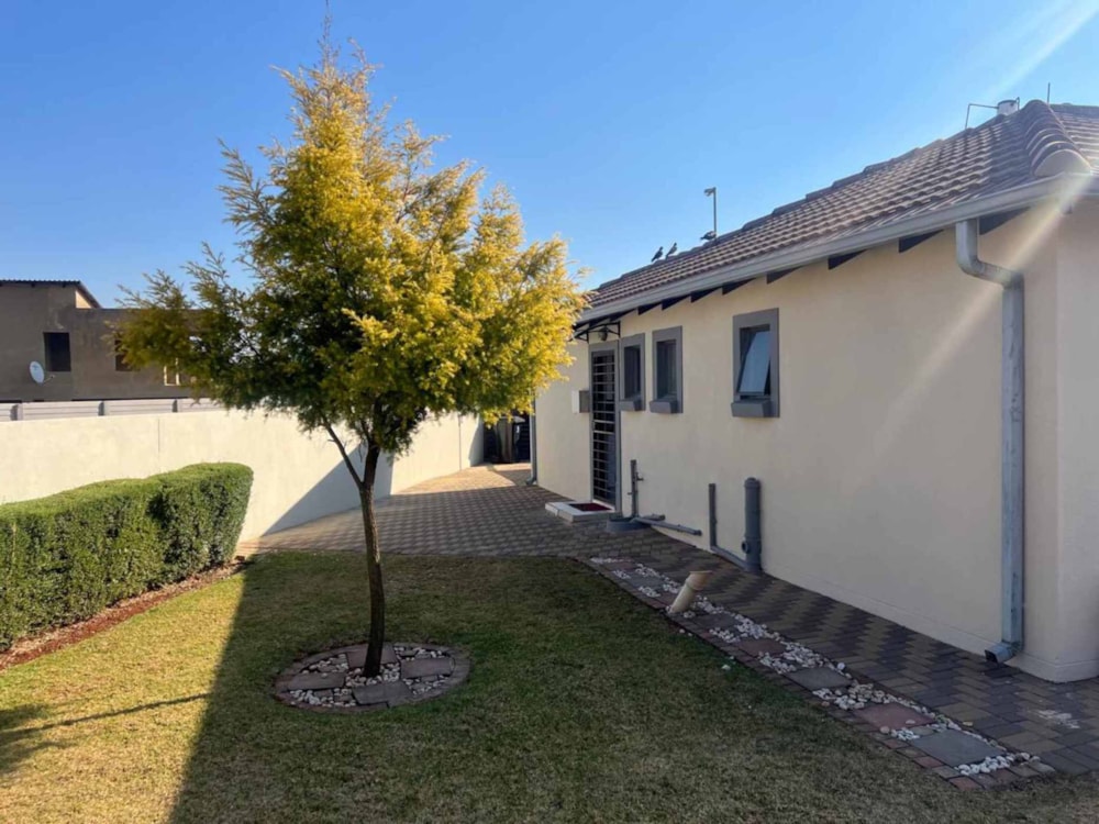 House for sale in Dawn Park - BOK1747585