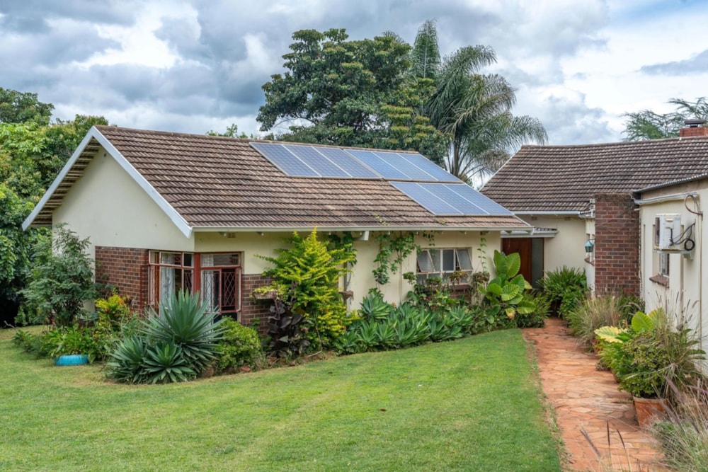 House for sale in Greystone Park, Zimbabwe - 3ZB1747505 House for sale in Greystone Park, Zimbabwe - 3ZB1747505