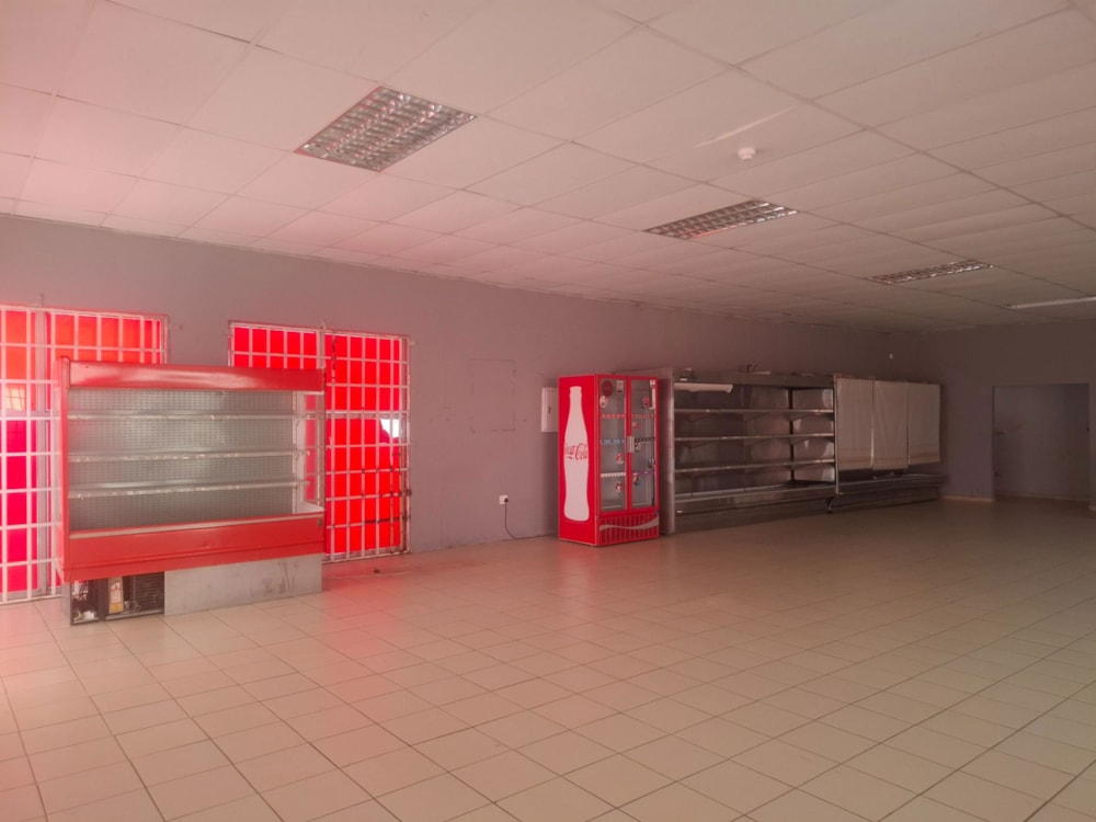Commercial retail property to rent in Tlokweng, Botswana - 3BO1747517 Commercial retail property to rent in Tlokweng, Botswana - 3BO1747517
