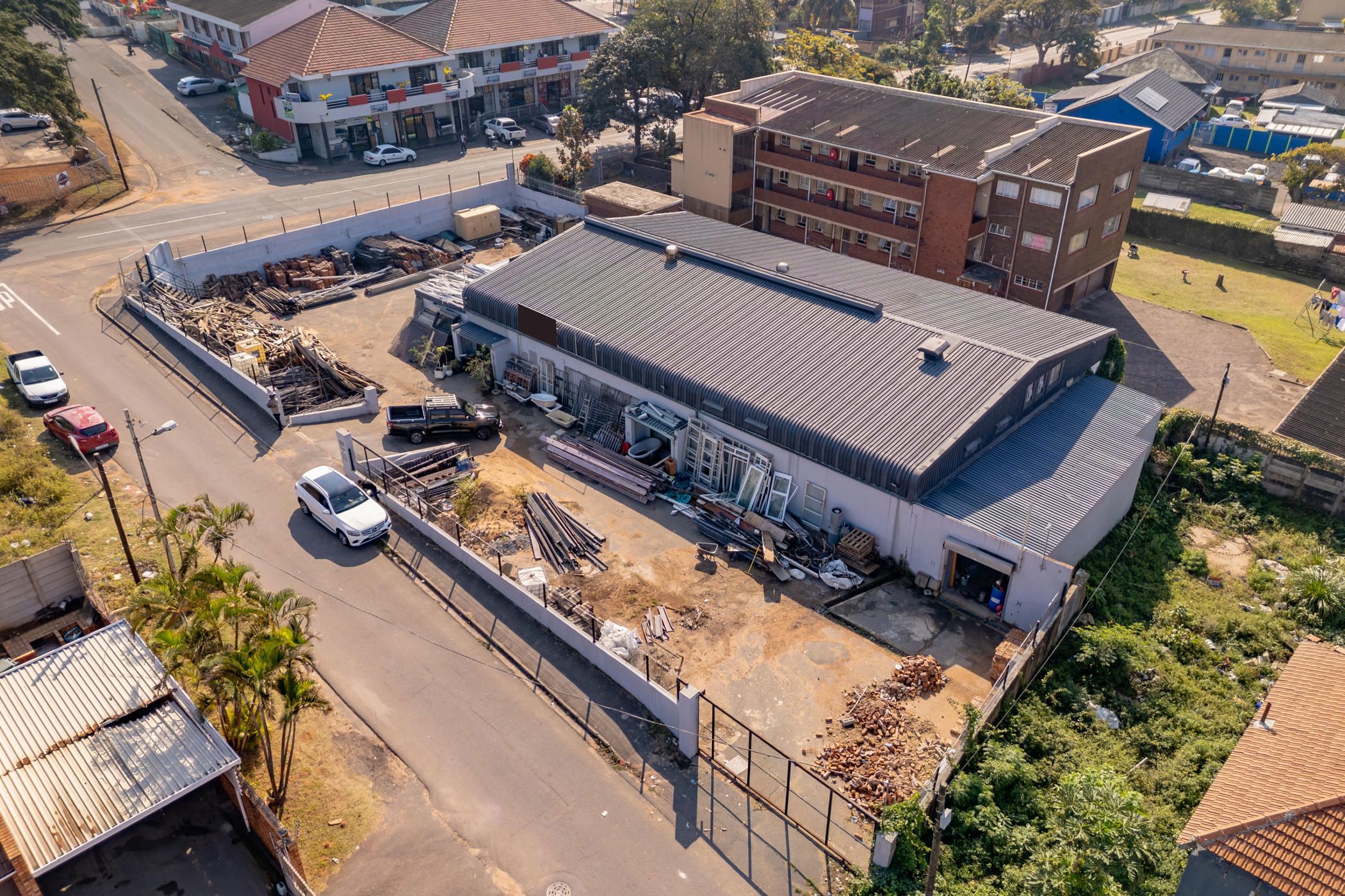 Commercial industrial property for sale in Montclair, KwaZulu-Natal - 1WP1747600