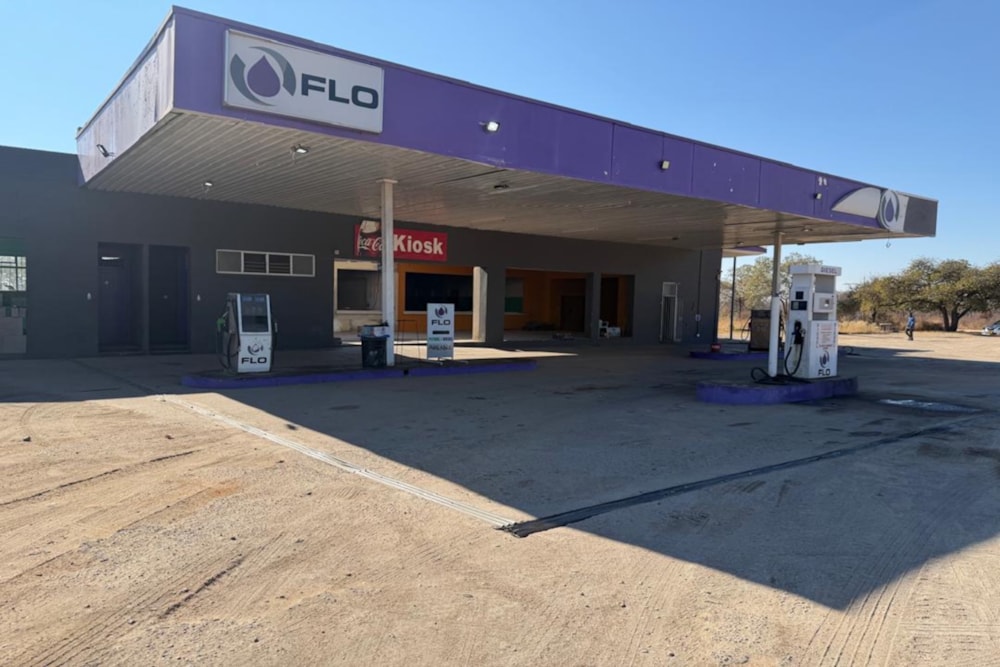 Commercial Building for sale in Richmond, Zimbabwe - 3ZB1747602 Commercial Building for sale in Richmond, Zimbabwe - 3ZB1747602