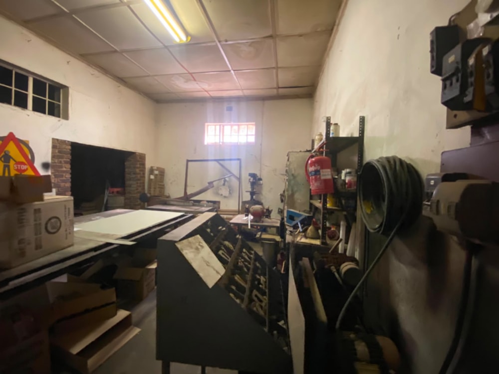Commercial Building for sale in Vryburg - 1RN1747628 Commercial Building for sale in Vryburg - 1RN1747628