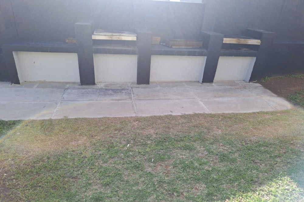 Apartment for sale in Umbogintwini - 1WB1747651 Apartment for sale in Umbogintwini - 1WB1747651