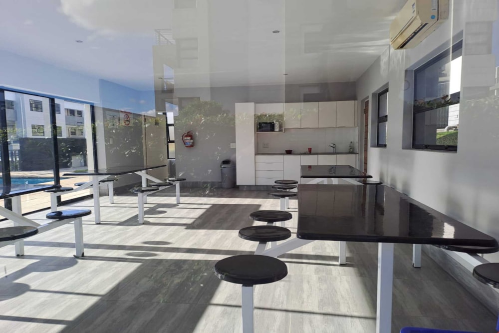 Apartment for sale in Umbogintwini - 1WB1747651 Apartment for sale in Umbogintwini - 1WB1747651