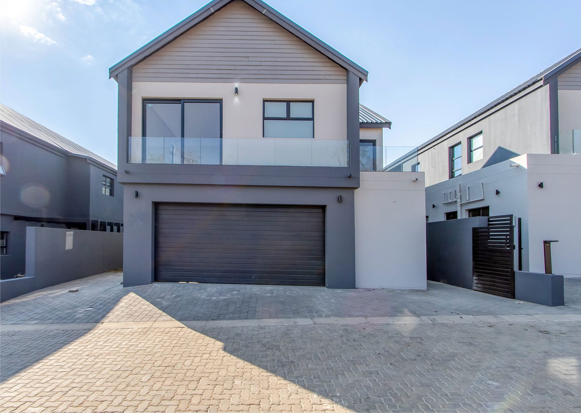 Double-storey cluster to rent in Houghton Estate - JBL1747687