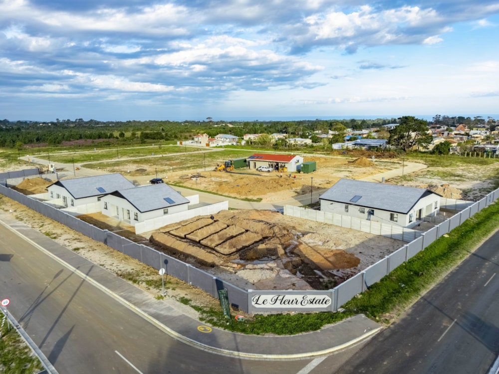 Semi-detached house for sale in Kranshoek - 1KG1747690