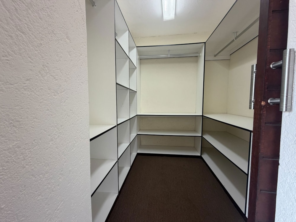 Townhouse for sale in Nelspruit Ext 11 - 1NS1747742