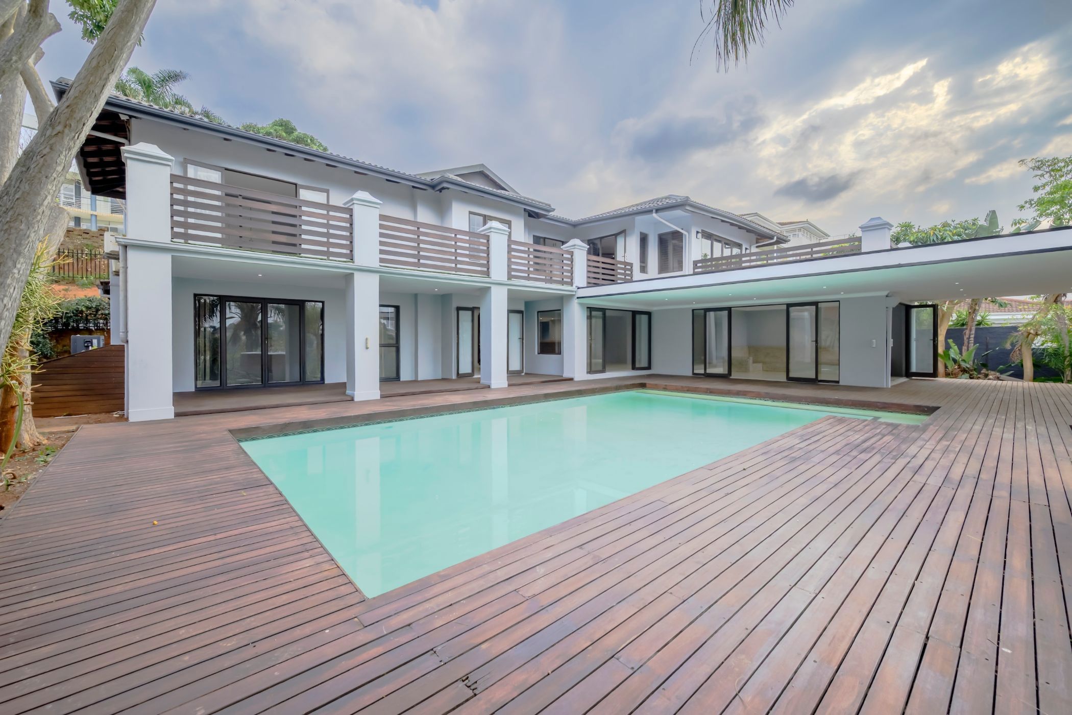 Double-storey house for sale in La Lucia - 1ND1747685