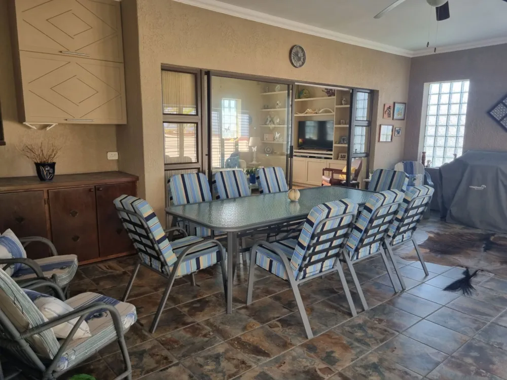 House for sale in Uvongo - 1PSH1745621