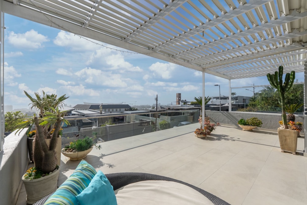 Double-storey house to rent in Green Point, Cape Town - ASL1743557
