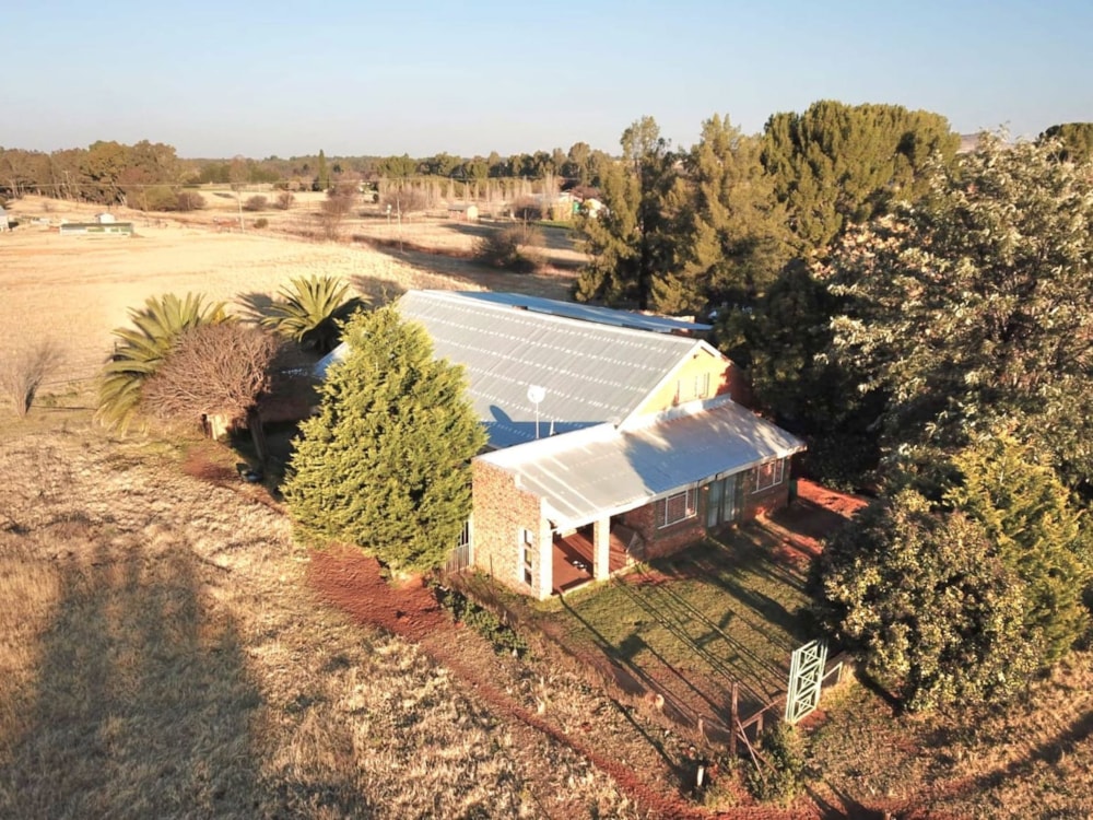 Smallholding for sale in Bains Vlei - 1BX1745516 Smallholding for sale in Bains Vlei - 1BX1745516