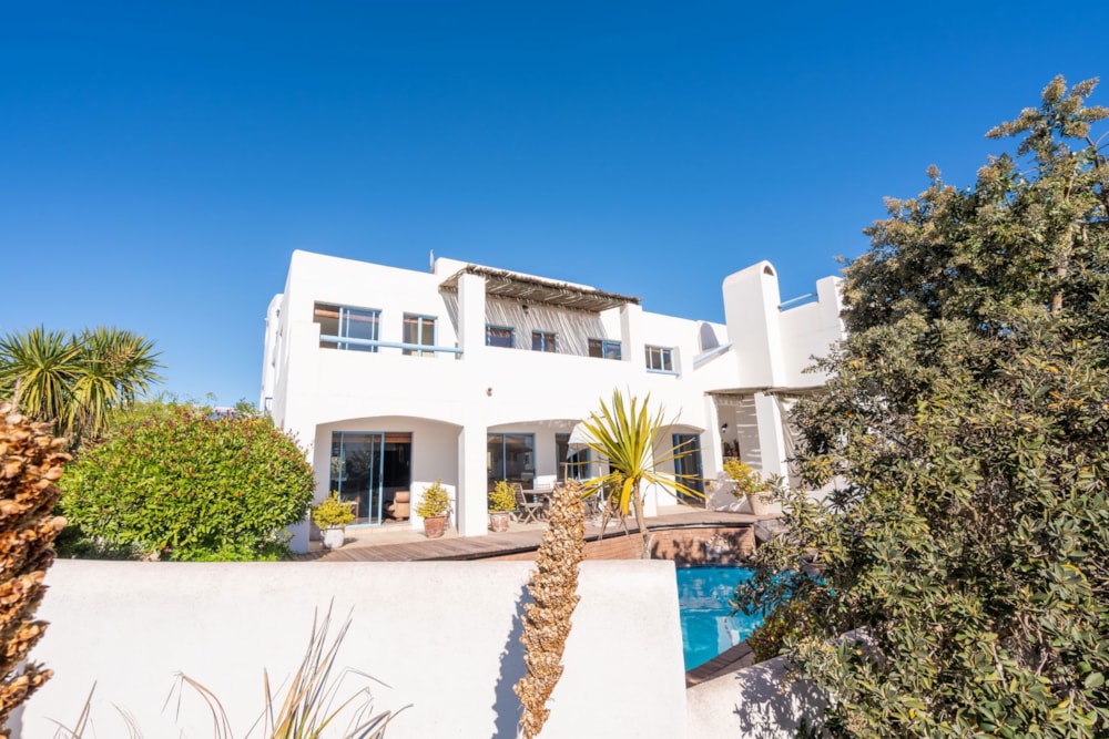 House for sale in Paradise Beach, Langebaan - LA1747509 House for sale in Paradise Beach, Langebaan - LA1747509