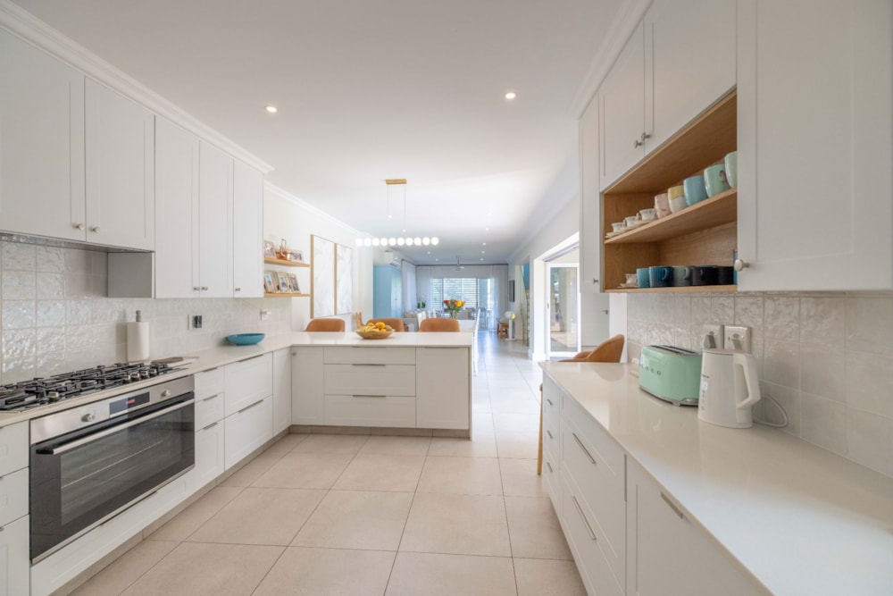 Security estate home to rent in Royal Alfred Marina - 1PF1747294