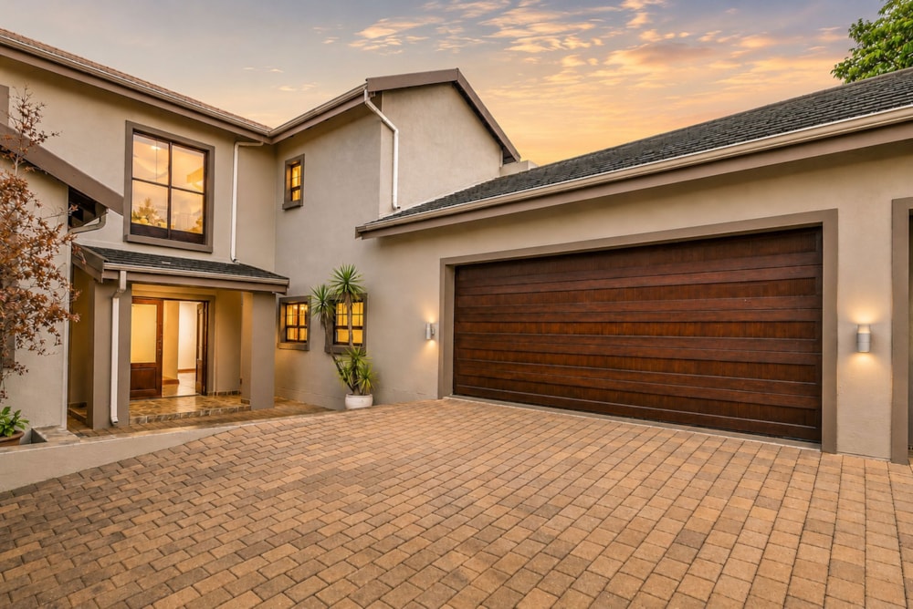 Security estate home for sale in Midlands Estate, Centurion - CN1745972 Security estate home for sale in Midlands Estate, Centurion - CN1745972