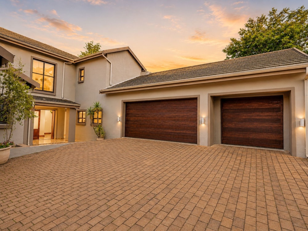 Security estate home for sale in Midlands Estate, Centurion - CN1745972 Security estate home for sale in Midlands Estate, Centurion - CN1745972