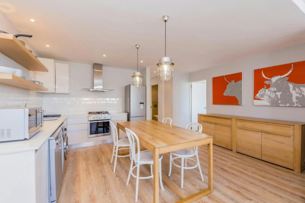 Apartment for sale in Mouille Point - AS1745545 Apartment for sale in Mouille Point - AS1745545