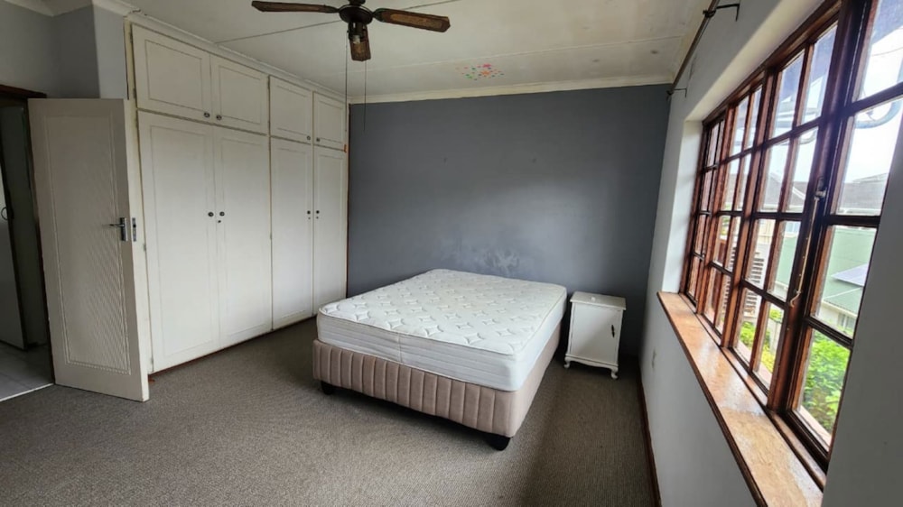 Apartment for sale in Scottburgh - 1si1744759 Apartment for sale in Scottburgh - 1si1744759