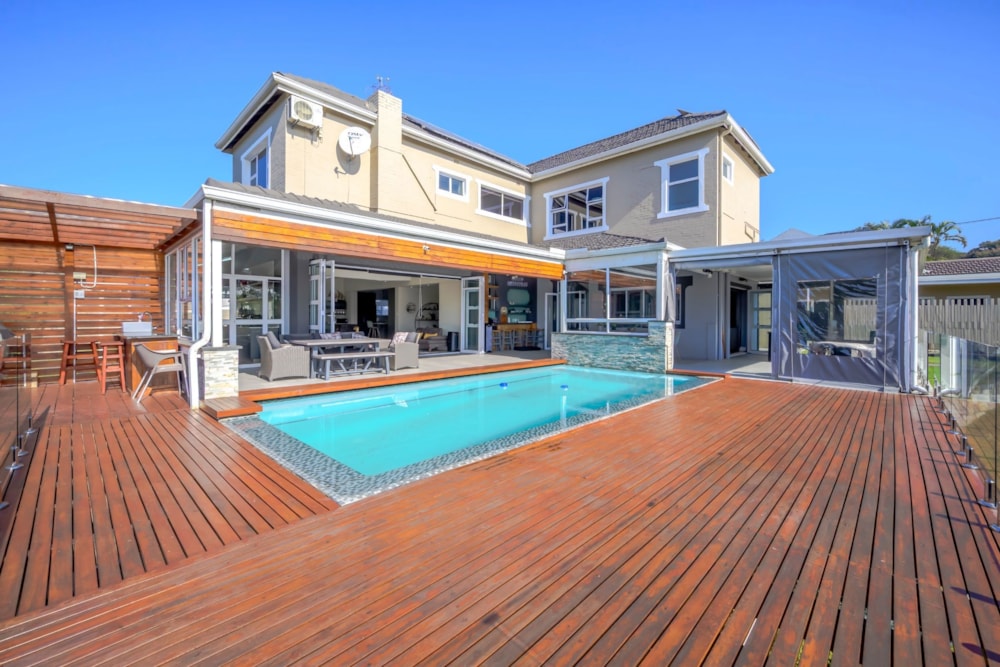 Double-storey house for sale in Durban North - 1ND1675990 Double-storey house for sale in Durban North - 1ND1675990