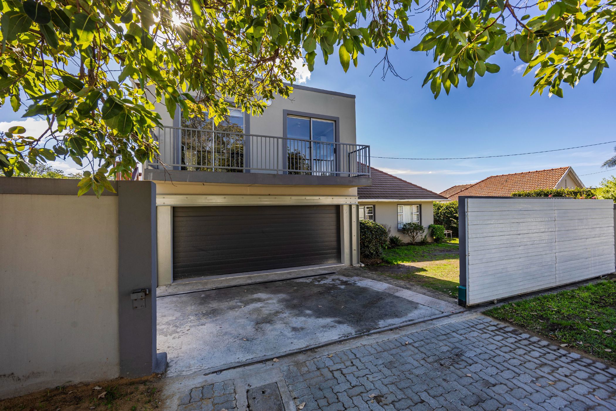 House for sale in Bonnie Doon - 1EZ1745984