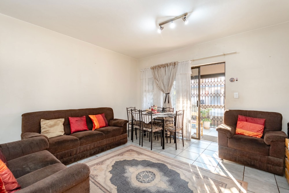 Townhouse for sale in Brenthurst - 1BJ1734212 Townhouse for sale in Brenthurst - 1BJ1734212