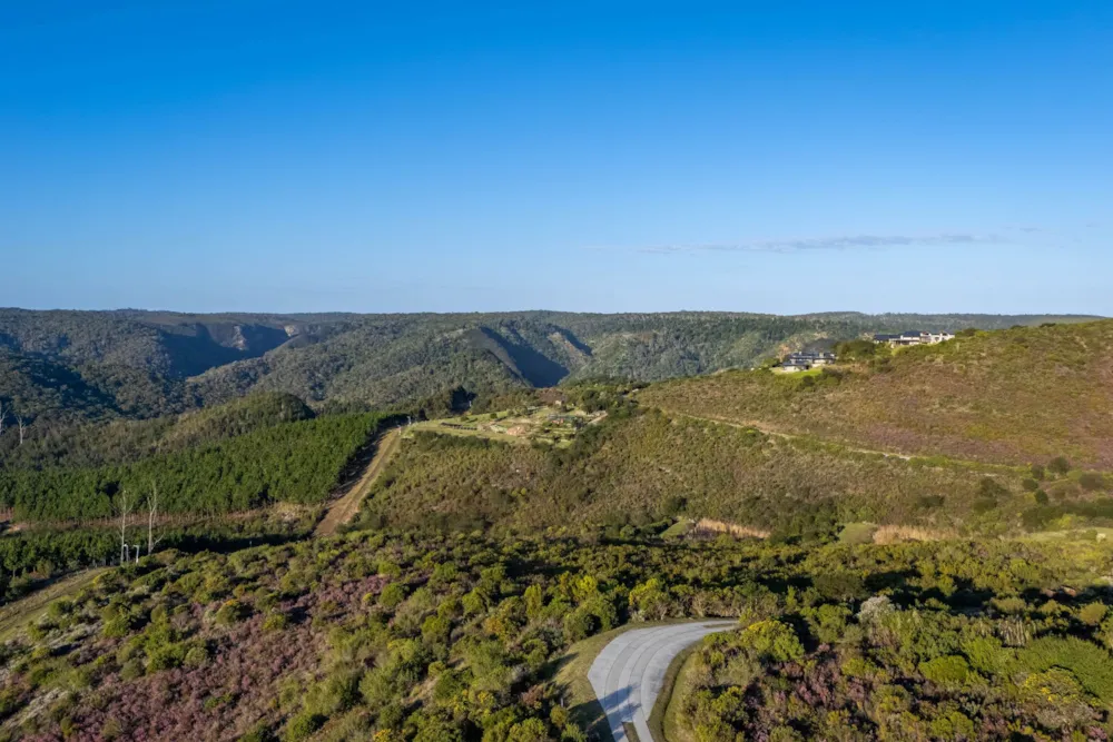 Residential vacant land for sale in Pezula Private Estate - 1KG1744119 Residential vacant land for sale in Pezula Private Estate - 1KG1744119
