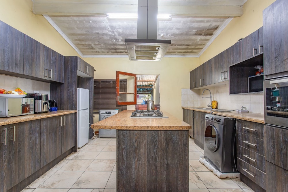 Semi-detached house for sale in Paarl - TK1747083 Semi-detached house for sale in Paarl - TK1747083