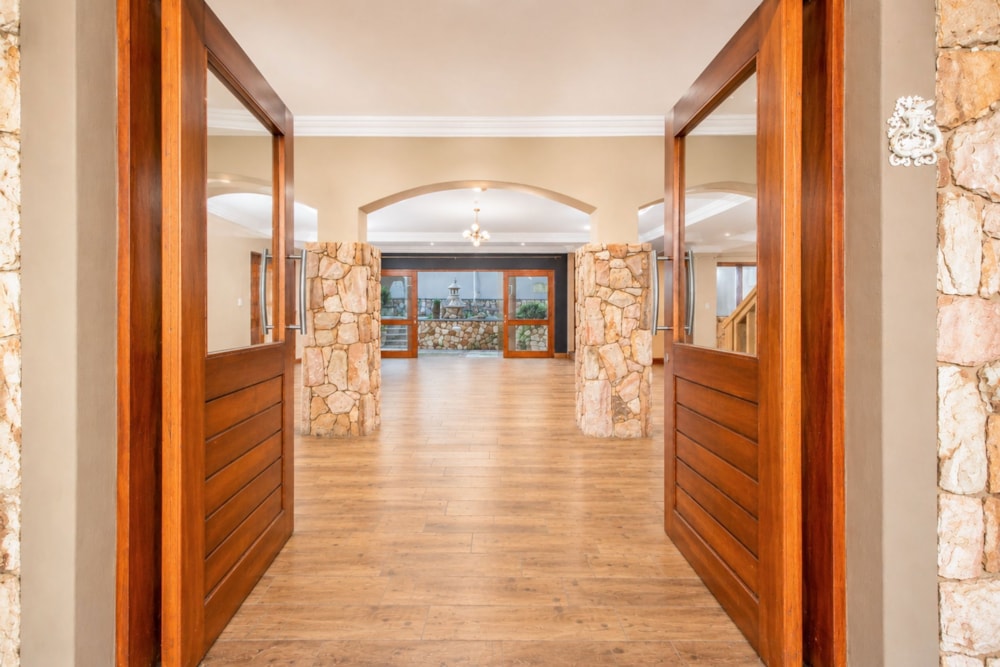 Security estate home for sale in Xanadu - 1HR1746193 Security estate home for sale in Xanadu - 1HR1746193