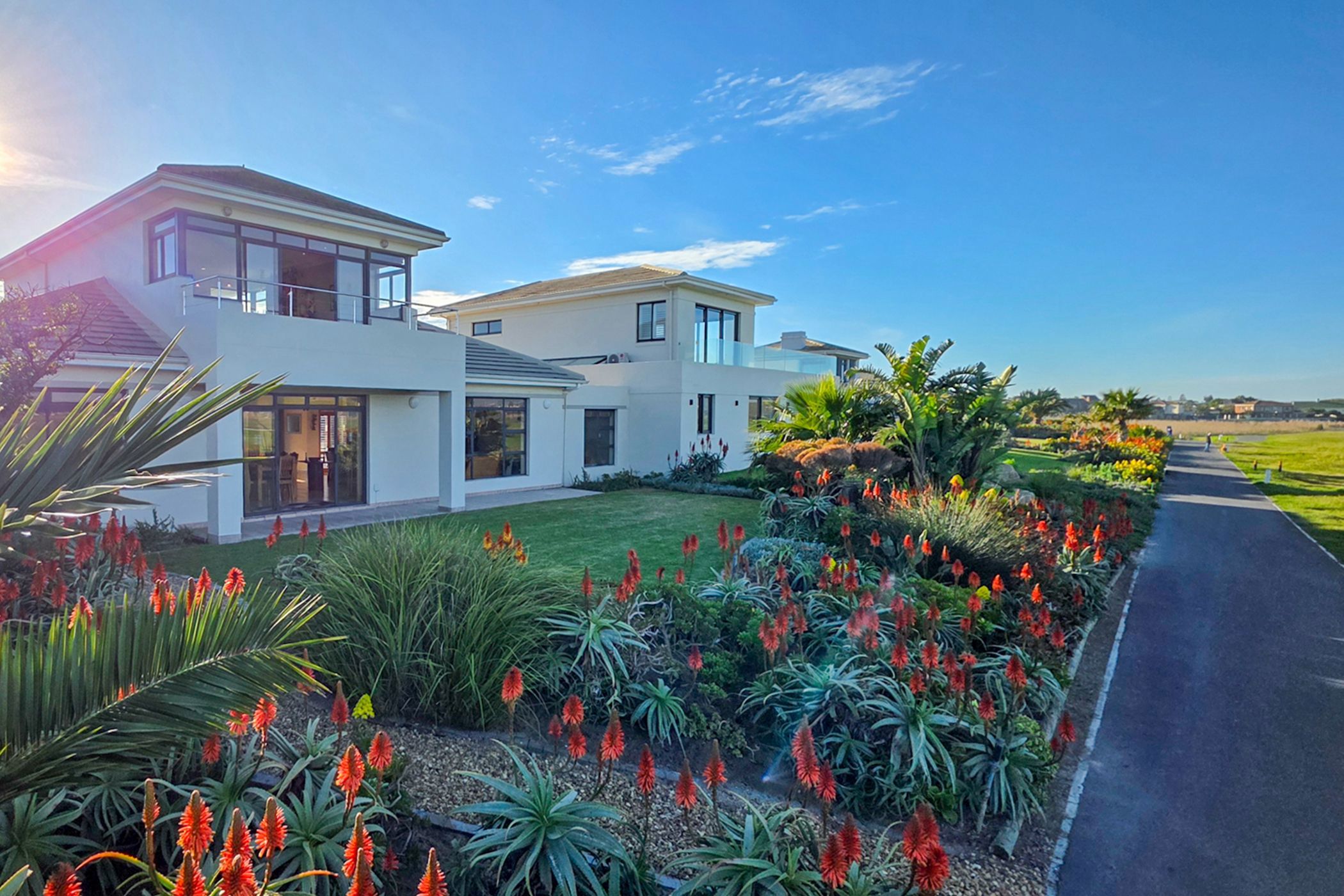 House for sale in Sunset Links - 1TV1745993
