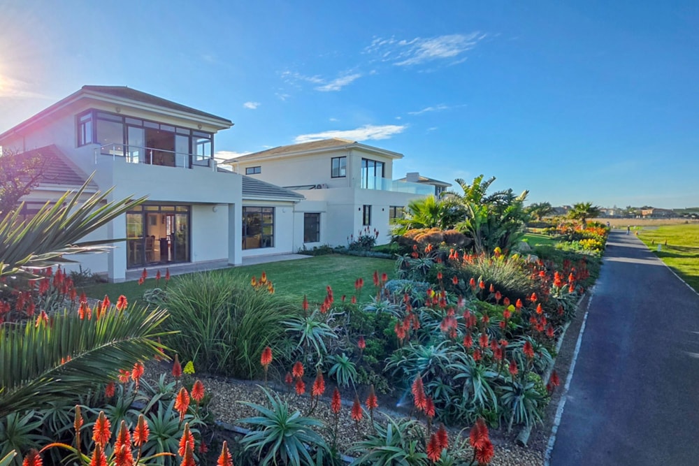 House for sale in Sunset Links - 1TV1745993 House for sale in Sunset Links - 1TV1745993