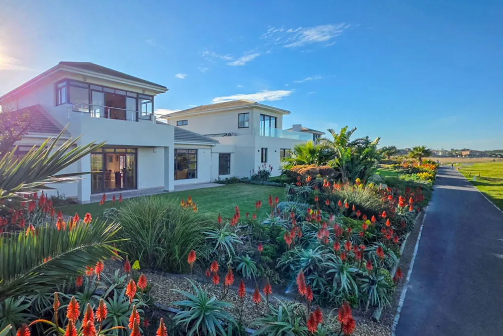 House for sale in Sunset Links - 1TV1745993 House for sale in Sunset Links - 1TV1745993