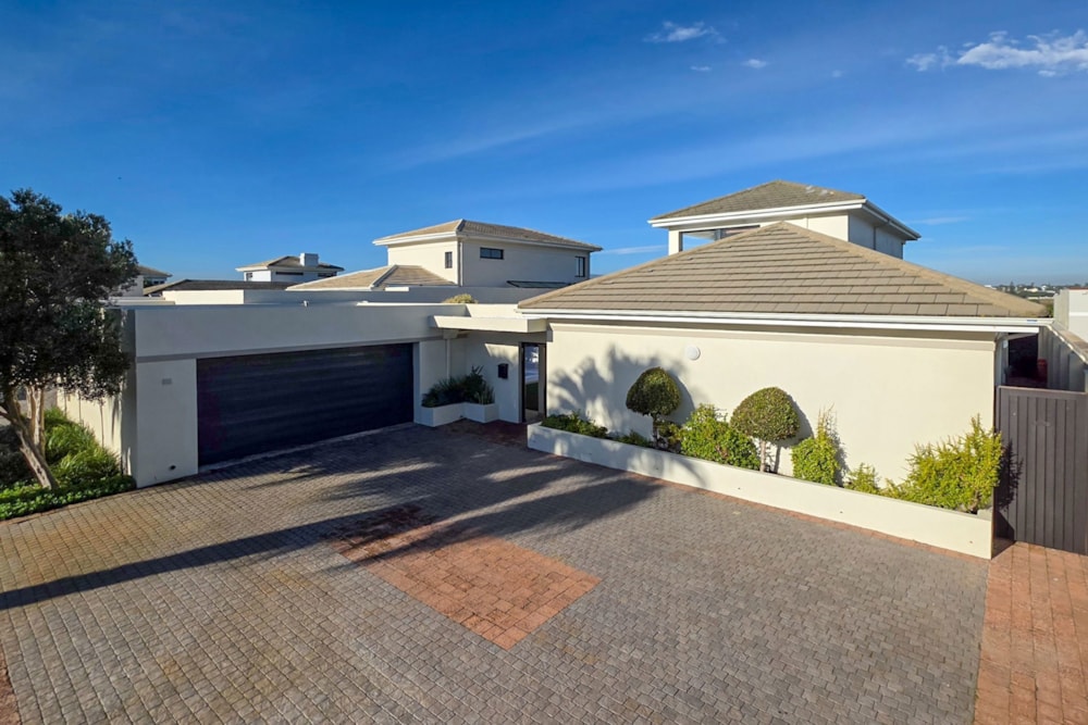 House for sale in Sunset Links - 1TV1745993 House for sale in Sunset Links - 1TV1745993
